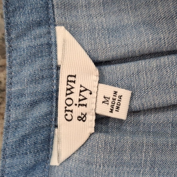 "CROWN AND IVY" SZ. M., Women's Blue and navy blue, 3/4 length sleeves tunic. - Picture 13 of 14